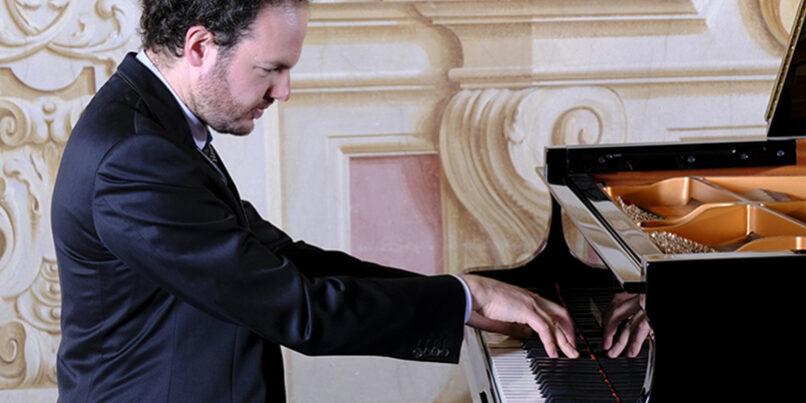 ALESSANDRO MERCANDO PIANO